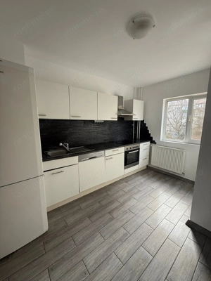 Apartament cu 3 camere  2 bai, decomandat Soarelui - imagine 4