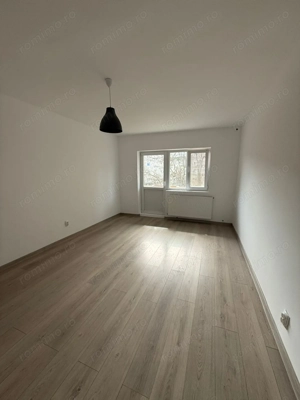 Apartament cu 3 camere etajul 2, posibilitate de centrala Soarelui
