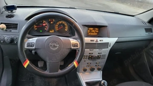 OpeL Astra GTC-Coupe 2009 - imagine 9