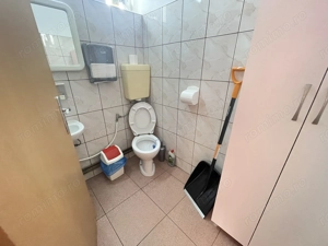 Casa de vanzare cu teren 572 mp si front generos 21 ml - imagine 9