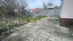 Casa de vanzare cu teren 572 mp si front generos 21 ml - imagine 6