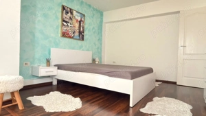 Apartament de vânzare 2-Camere zona intim ( mobilat și utilat complet 