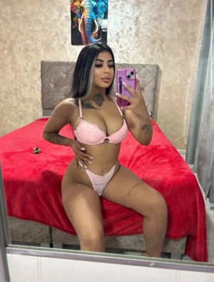 Giulia prima data aici !  - imagine 3