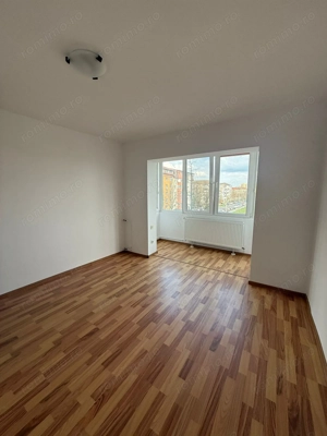 Apartament cu 3 camere  2 bai, decomandat Soarelui - imagine 14