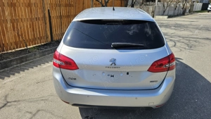 Peugeot 308 1.2 e-THP Active   2016   110 CP   Benzină - imagine 8