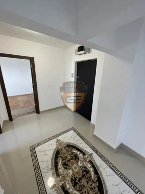 3 camere, Gara, decomandat, etaj 8/10 lift, izolat, renovat, 71mp, balcon 6.4mp - imagine 14