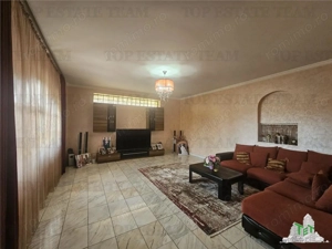 Casa 7 camere, foarte frumoasa si spatioasa - zona Km 4- 5 - imagine 11