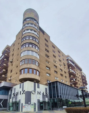 Grivitei - Onix, apartament cu 4 camere si loc de parcare.