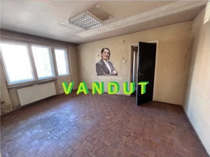 Resita, 3 Cam,cf.1 Semidec.et.1,Central