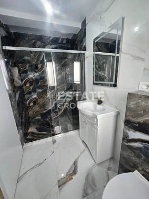 Duplex cu 5 camere despartit prin garaj in Giarmata - imagine 14