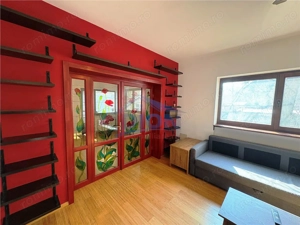 Unirii - Alba Iulia - Posta Vitan - 3 camere, in vila, etaj 1,