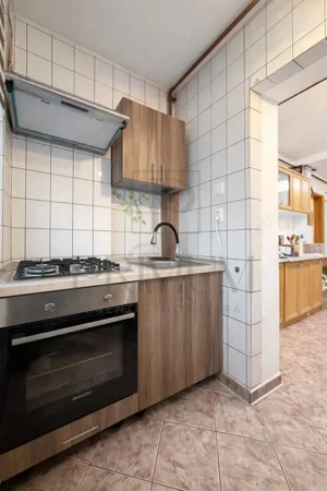 Torontalului - 2 Camere - Centrala termica proprie - Decomandat - imagine 4