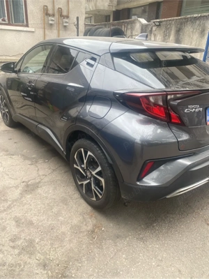 Vand Toyota CHR din 2020 motor de 2 L  - imagine 7