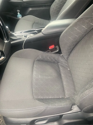 Vand Toyota CHR din 2020 motor de 2 L  - imagine 9