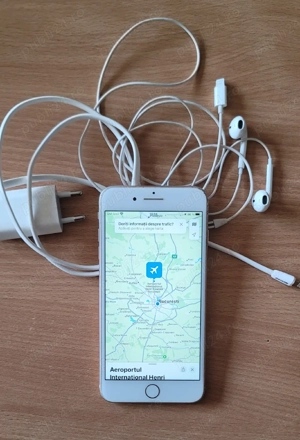 iPhone 8 Plus, 64 giga, alb-roz, liber rețea, Perfect funcțional.