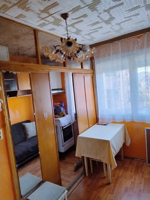 Garsonieră de vânzare  - imagine 2