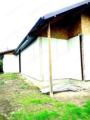 De vanzare casa pe structura metalica