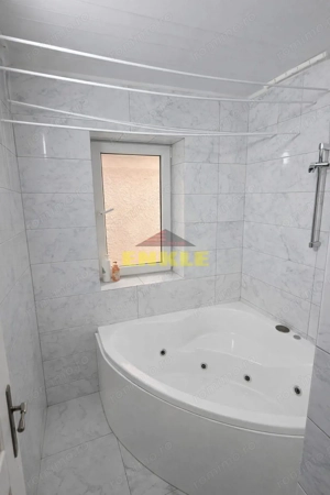 Apartament 4 camere DECOMANDAT – Ultracentral, Bd. Mihai Eminescu - imagine 11