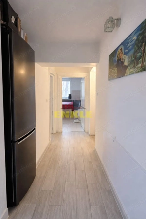 Apartament 4 camere DECOMANDAT – Ultracentral, Bd. Mihai Eminescu - imagine 9