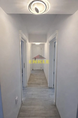 Apartament 4 camere DECOMANDAT – Ultracentral, Bd. Mihai Eminescu - imagine 6
