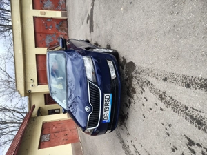Vând autoturism Skoda Rapid - imagine 2