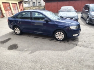 Vând autoturism Skoda Rapid - imagine 5