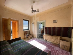 Casă individuală | 2 corpuri | Șură și anexe | teren 1460 mp – Porumbacu De Jos - imagine 13