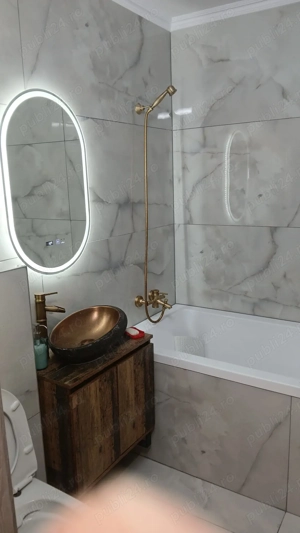 Vând apartament cu 3 camere în Șimleu Silvaniei  - imagine 5