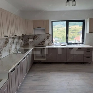 Casă Unifamilială Nouă, 118 mp, Curte 500 mp, Corușu - imagine 5