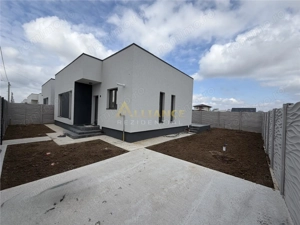 Casa parter cocheta, 3 camere, teren 253 mp – ideala pentru familie - imagine 2