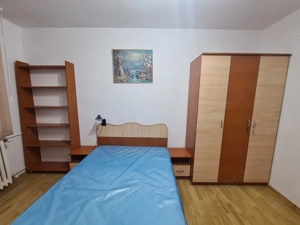 Apartament 2 camere de v #226;nzare – Strada Ion Berindei, zon #259; lini #537;tit #259;  #537;i bin - imagine 4