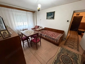Apartament 4 camere, etaj 3 - Cugir