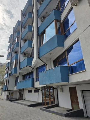  Bd. Mamaia – Delfinariu| 3 camere mobilat, utilat | 104 mp | Garaj subteran 