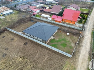 Casa parter la gri Dumbrava Com.Itesti  