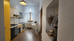 Apartament la casă ultracentral cu pivniță de închiriat Constantin Noica Sibiu