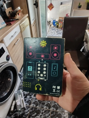 POKKETMIXER, un mini mixer DJ portabil pt smartphone și MP3 player  - imagine 3