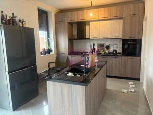 Vila tip  duplex Otopeni- 23 August. - imagine 9