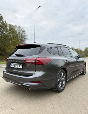 Ford Focus ST Line  - imagine 4