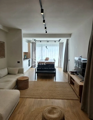 Apartament 3 camere în Mamaia-locuinta noua langa plaja - imagine 2
