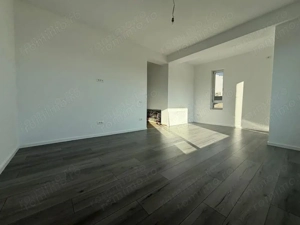 Duplex pe parter. Compartimentare eficienta. Toate utilitatile - imagine 6