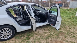 Vand Laguna 3 2014 1.5 110 Preț 3200 - imagine 3