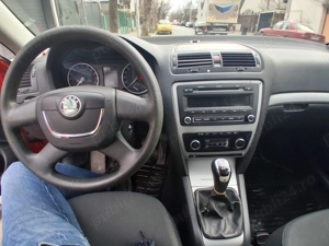 Skoda Octavia 1.6 Tdi  2012 - imagine 8