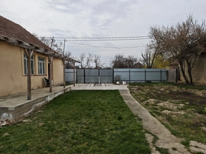  Casă de vânzare în sat Miersig,comuna Husasău de Tinca   23 km de Oradea  - imagine 8