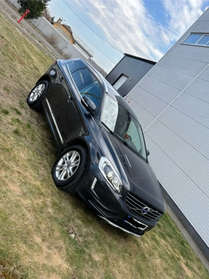 Volvo XC60 D4 2015 181CP