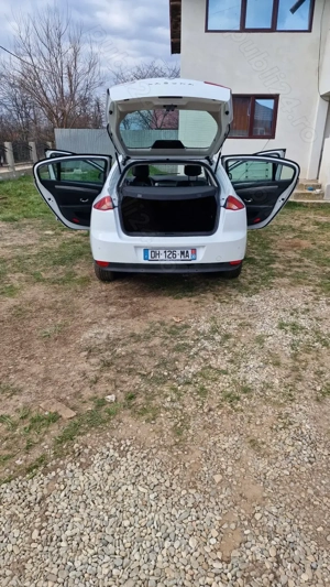 Vand Laguna 3 2014 1.5 110 Preț 3200