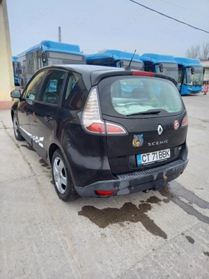 Renault Megane-Scenic  - imagine 4