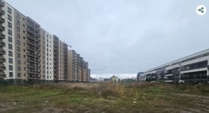 Vand teren 700 mp intravil Tractorul sau schimb cu apartament racadau