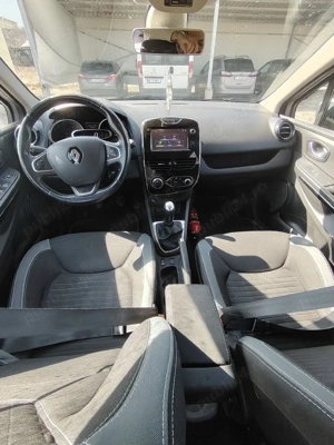 Renault clio  - imagine 4