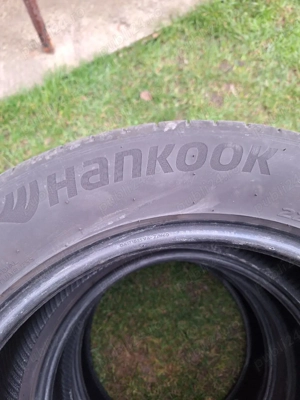 Vând 4 anvelope vară 225 55 17