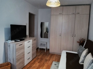 Proprietar inchiriez garsoniera cf. 2 